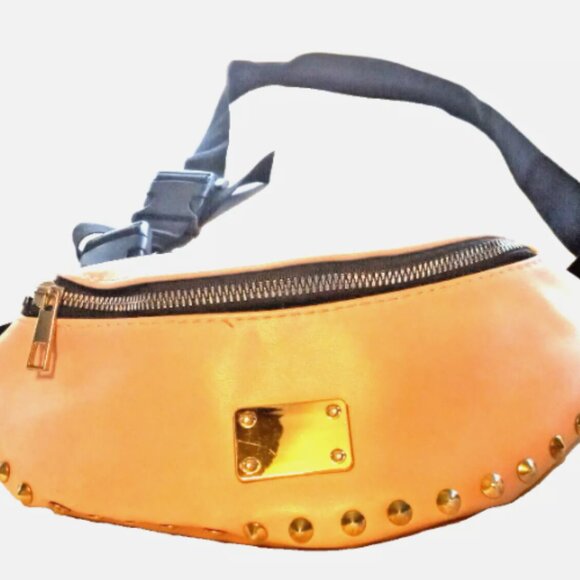 Gold Studded Pink Fanny Pack Belt Bag Pink Studded includes Extended belt - Picture 6 of 9